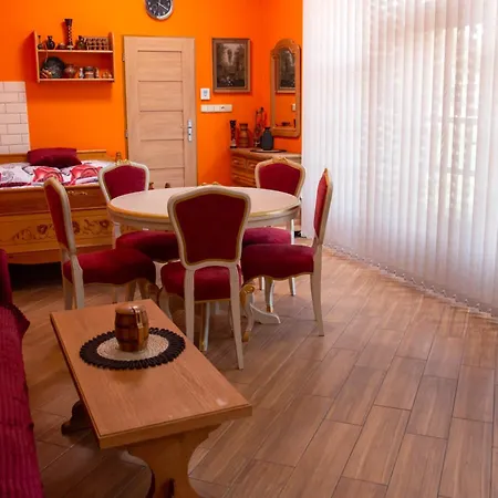 Zamecek Kaliste 3* Poddubí