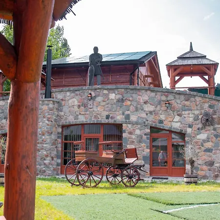 Zamecek Kaliste Poddubí