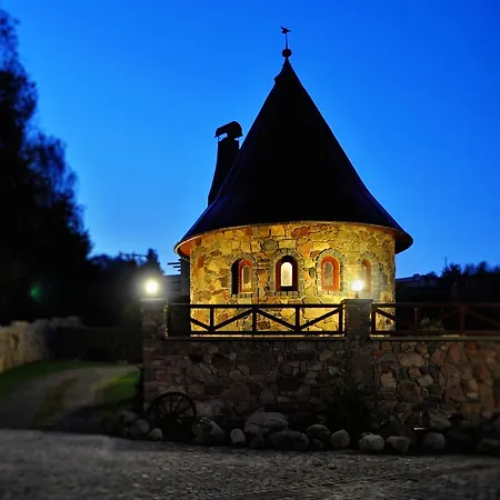 Zamecek Kaliste 3* Poddubí