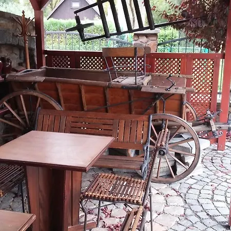 Zamecek Kaliste 3* Poddubí