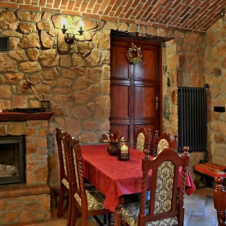 Zamecek Kaliste Poddubí