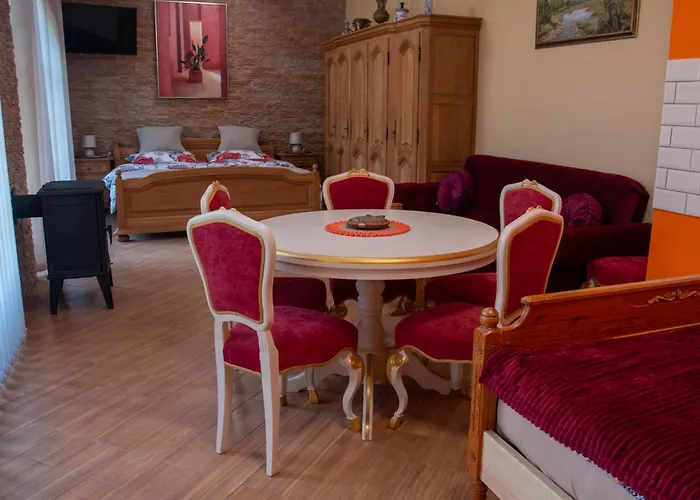 Zamecek Kaliste Poddubí