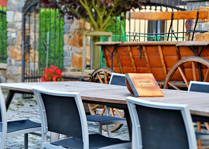 Zamecek Kaliste Hotel Poddubí