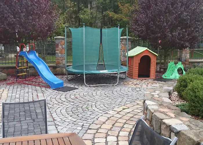 Hotel Zamecek Kaliste Poddubí