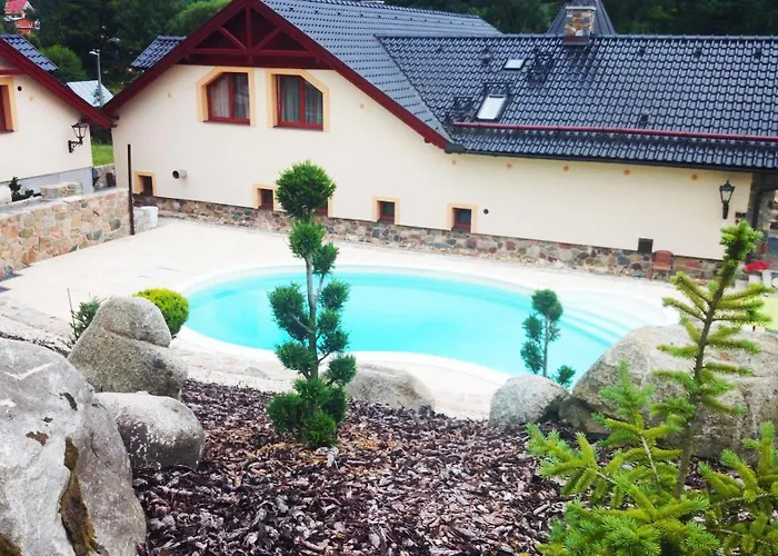 Hotel Zamecek Kaliste Poddubí